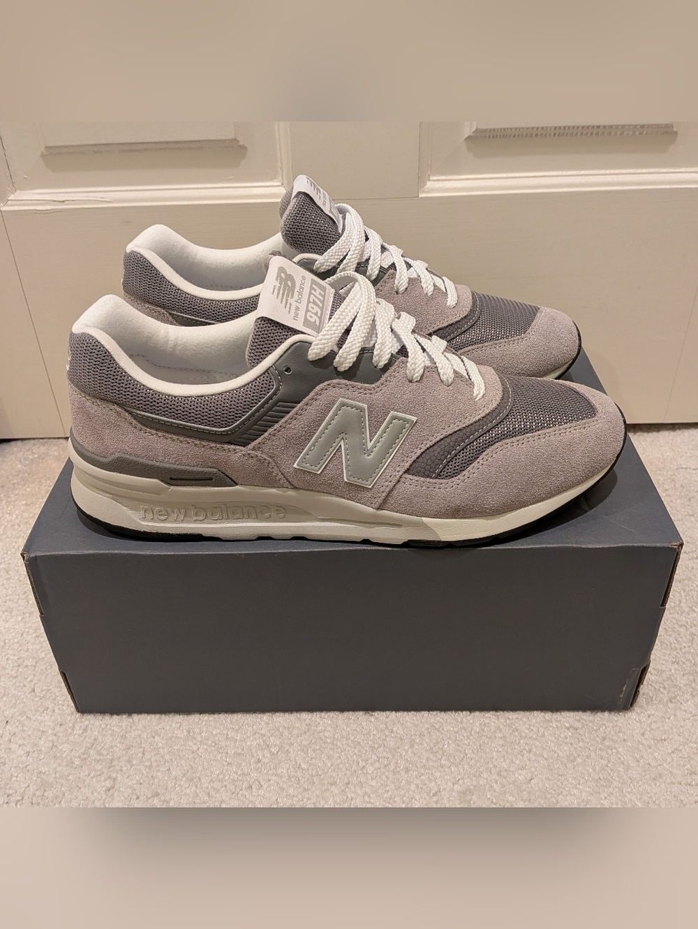 New Balance 997H gray sneakers size 10 NWOT - Picture 2 of 7